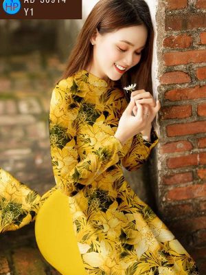 1623737472 470 vai ao dai mau moi dep nhat (12)